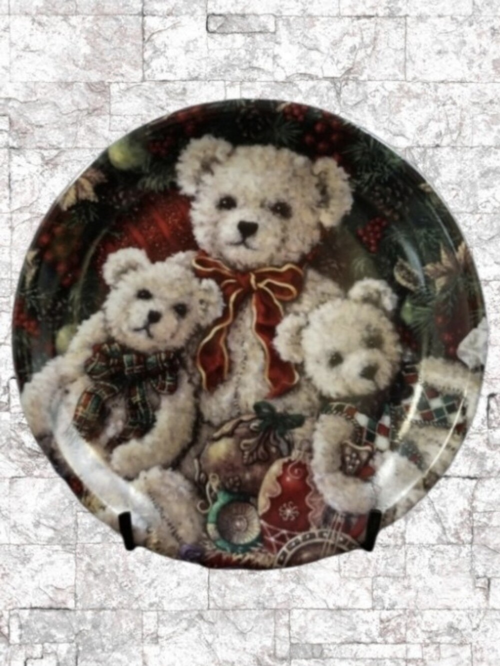 2002 - A VERY BEARY CHRISTMAS COLLECTORS PLATE